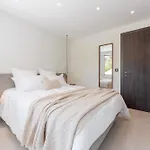 Tokoto 1 *